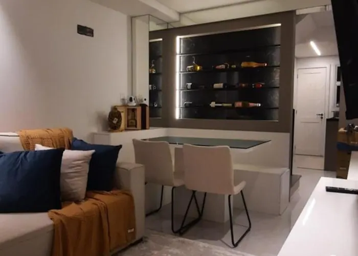 Residencial Instambul, Localizado Em Bairro Nobre, Proximo A Universidade